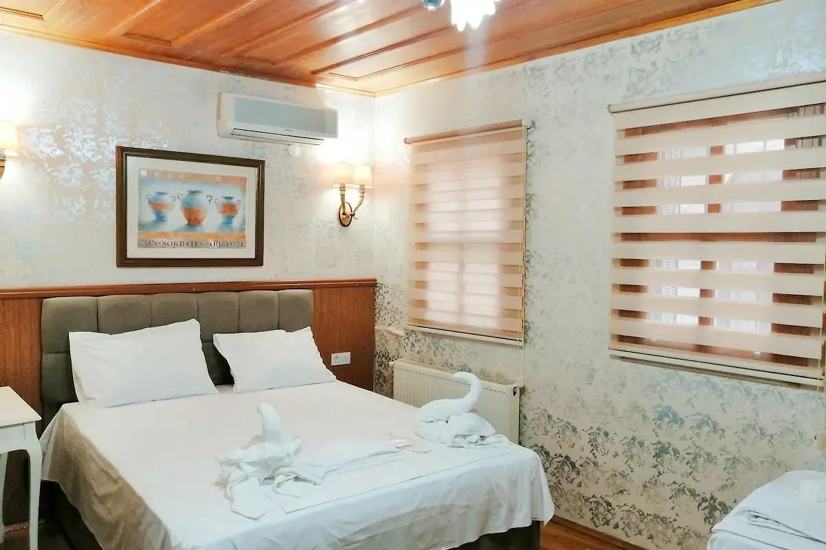 Istanbul Sydney Hotel 2*,